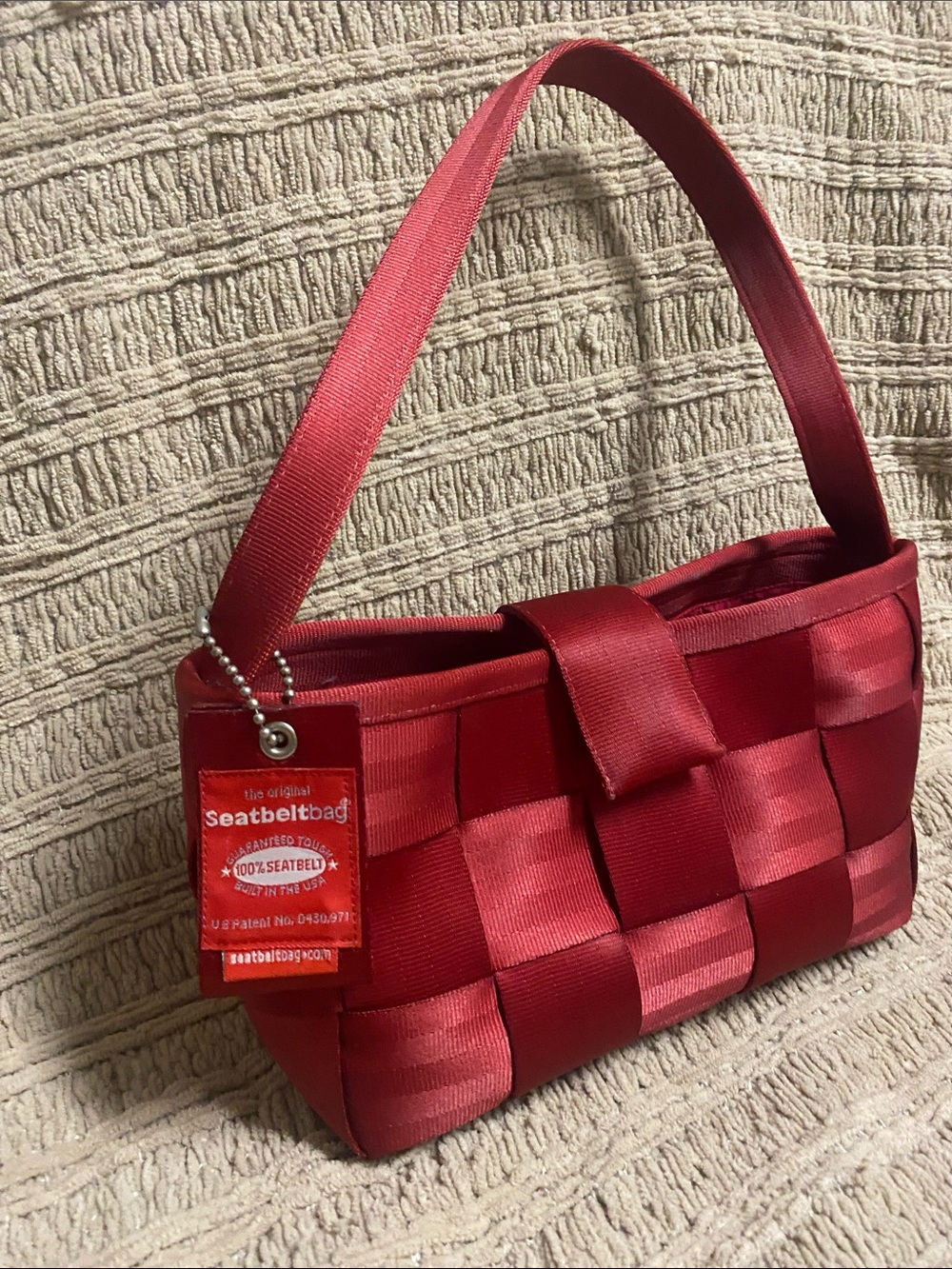 Harvey’s Seatbelt purse